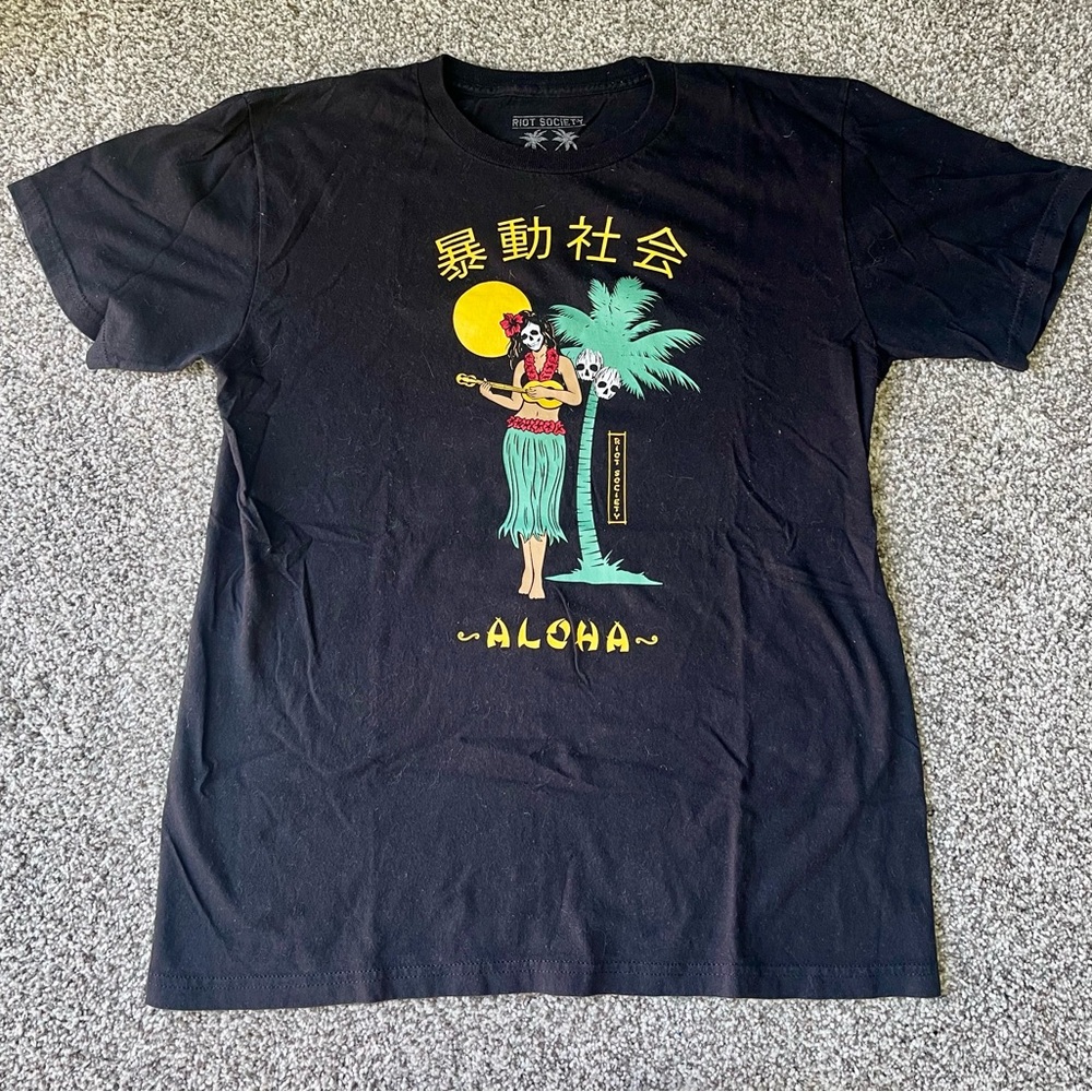 Riot Society Black T-Shirt with Palm Tree Graphic
